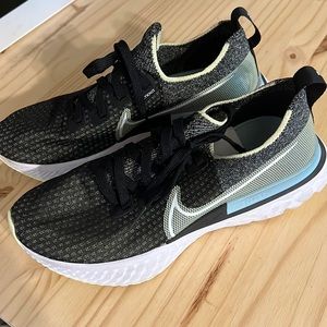 Nike React Infinity